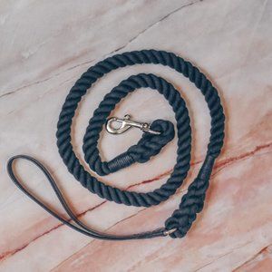 PETsRUS 5ft Leather Dog Leash Braided Cotton Rope Durable Handcrafted Hand Dye